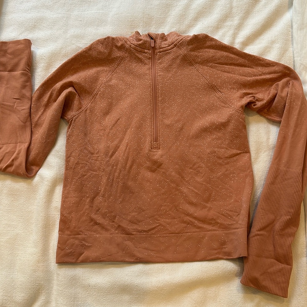 Lululemon half zip pullover